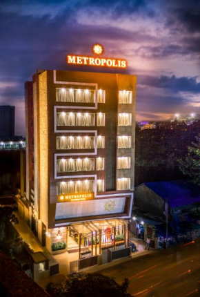 Гостиница Hotel Metropolis  Мумбаи